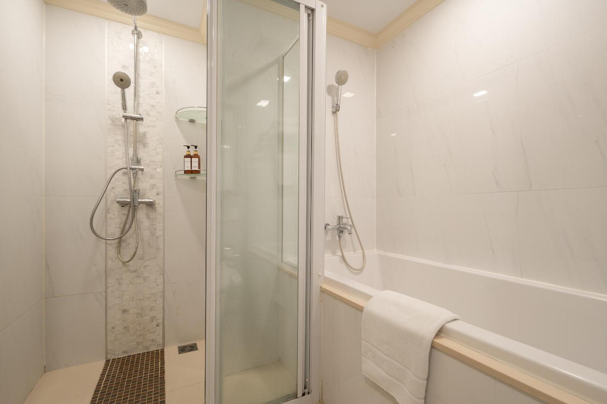 Syama Hana Executive Apartments Thonglor Bangkok Luaran gambar